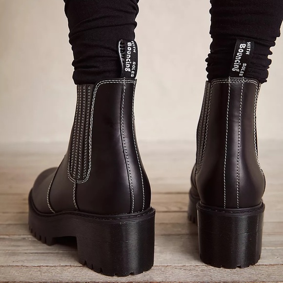 🔥🔥NEW Dr. Martens Rometty Contrast Stitch Atlas Platform Chelsea Leather Boots - Picture 9 of 11